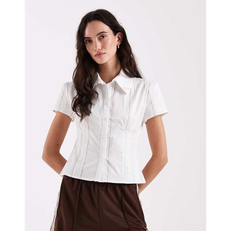Laagam arlie fitted short sleeve shirt in white stripe