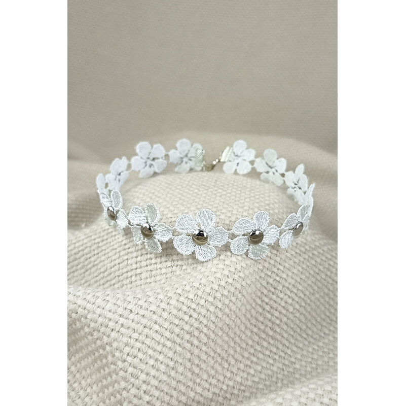 MANON Krajkový choker s bílými květy 115252797