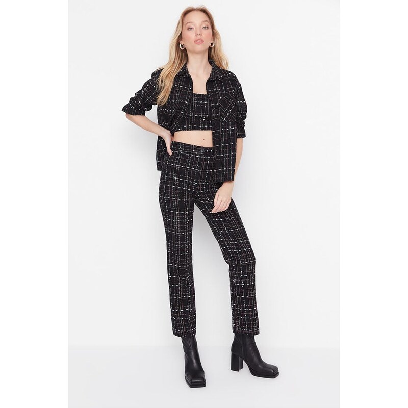 trendyol Schwarz 703832
