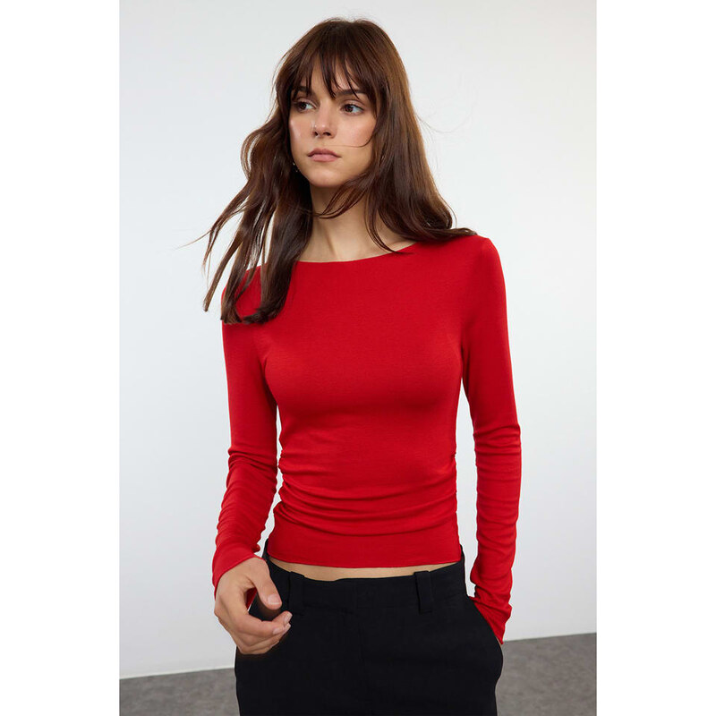 trendyol Rot 7691195