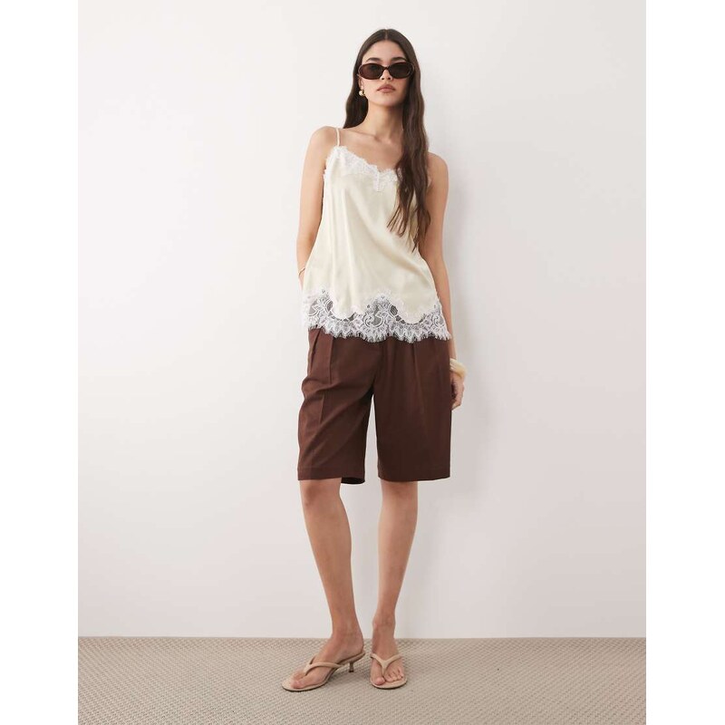 Abercrombie & Fitch satin lace detail cami top in cream-White