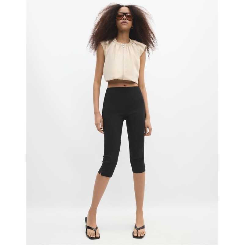 Stradivarius Capri trousers in black