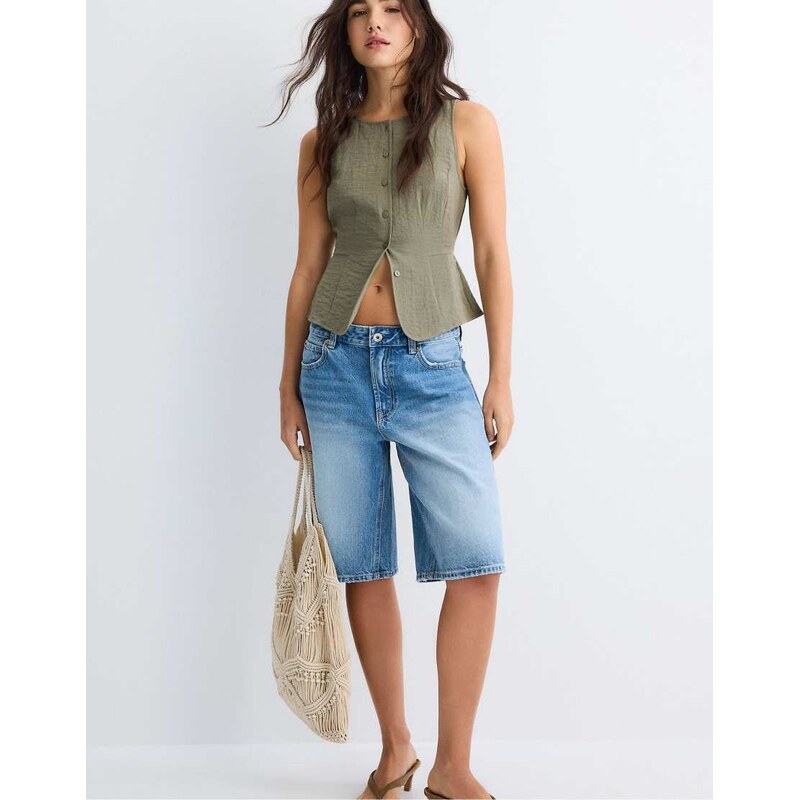 Stradivarius Sleeveless buttoned top in khaki-Green 115299943