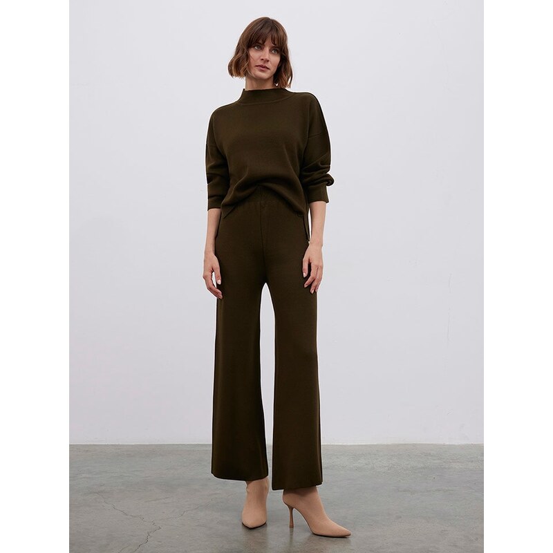 BGN Khaki 846569