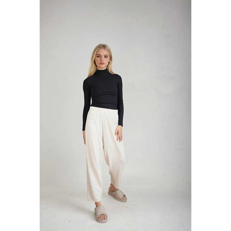 Monki Creme 223618