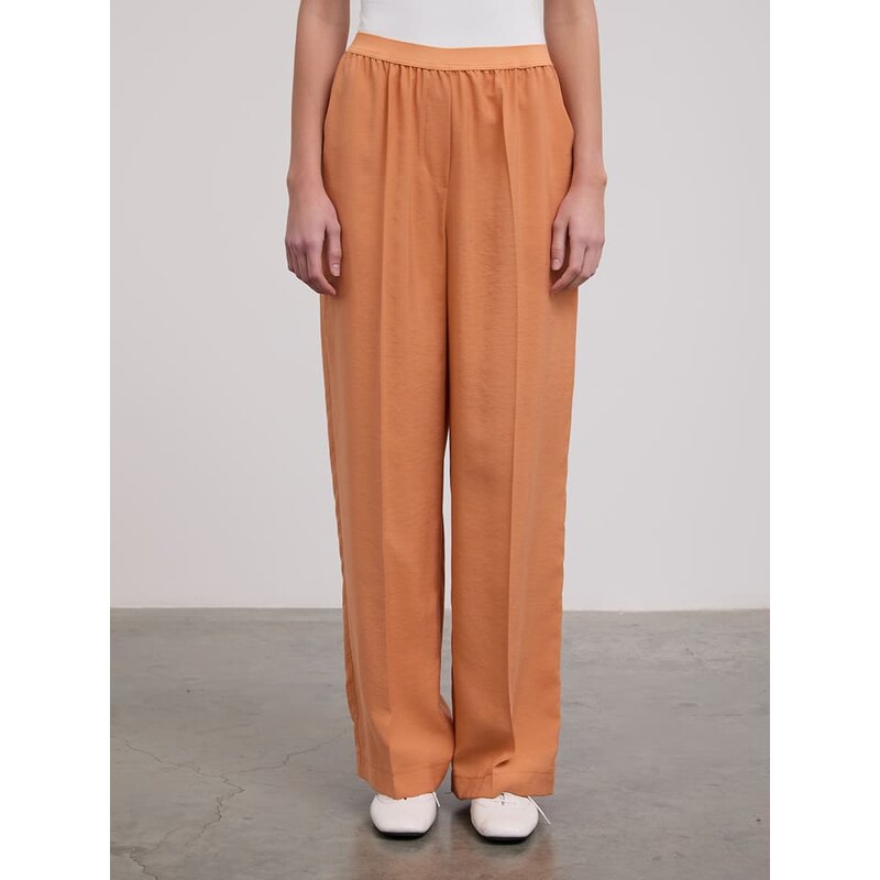 BGN Orange 4393360 115305604
