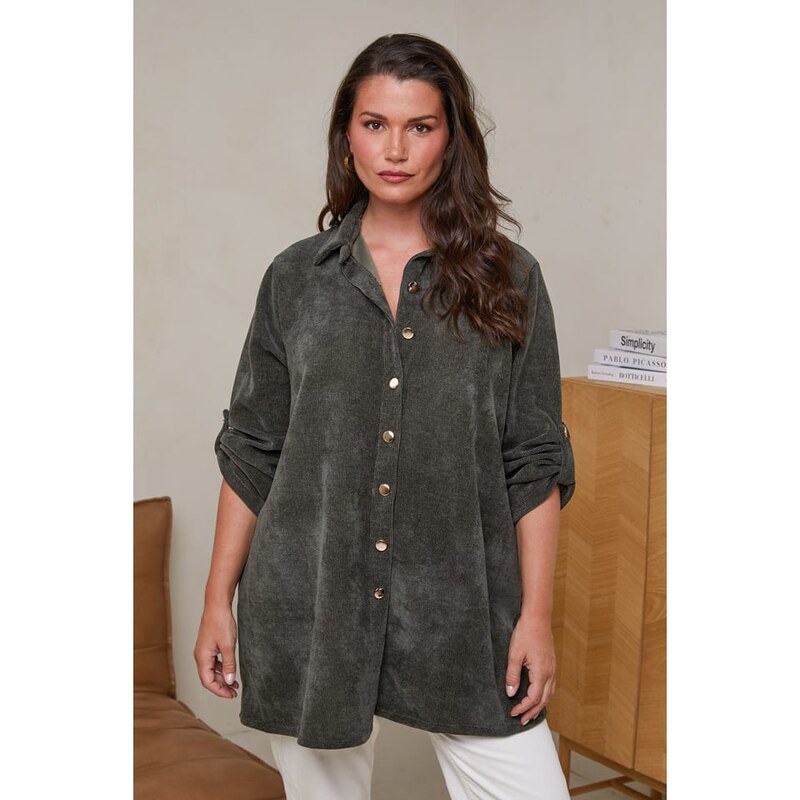 Curvy Lady Khaki 3970078 115315816