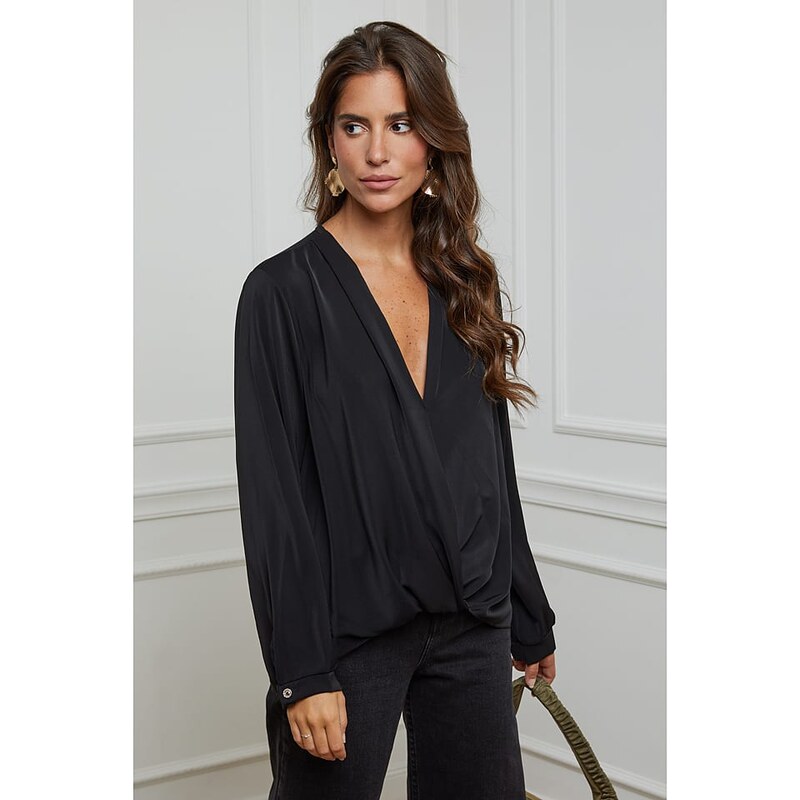 Larmoire de Suzette Schwarz 4665846 115324974