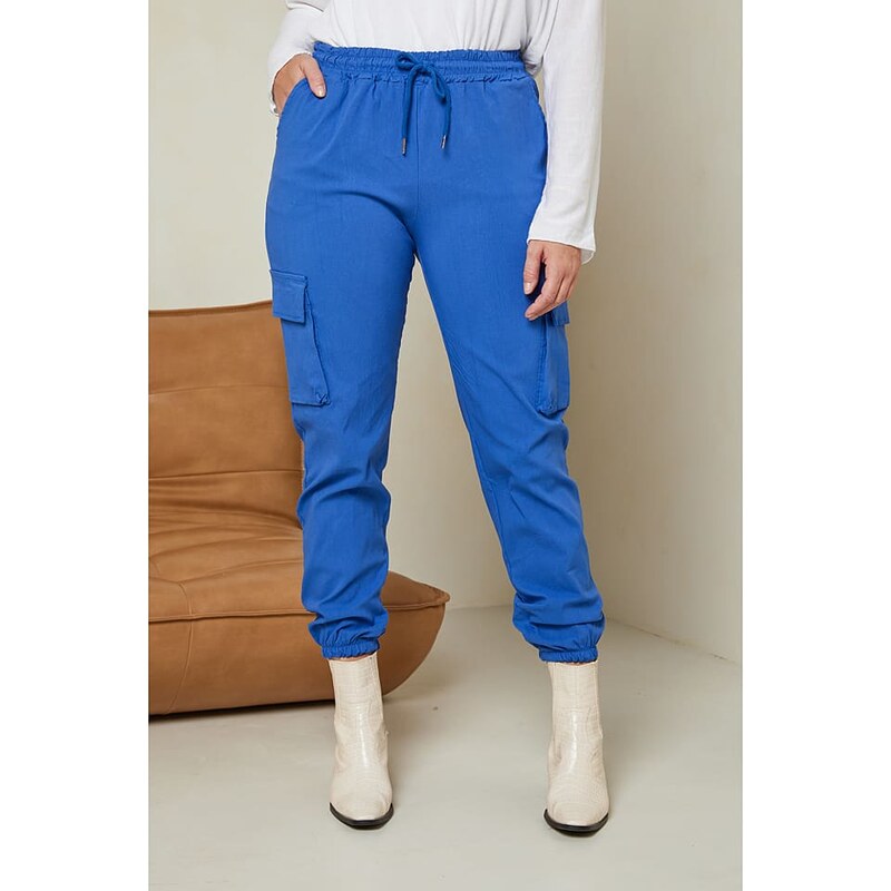 Curvy Lady Blau 1239738 115327420
