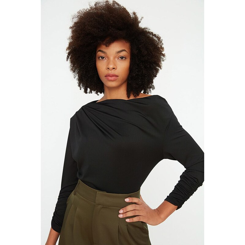 trendyol Schwarz 723453 115327649