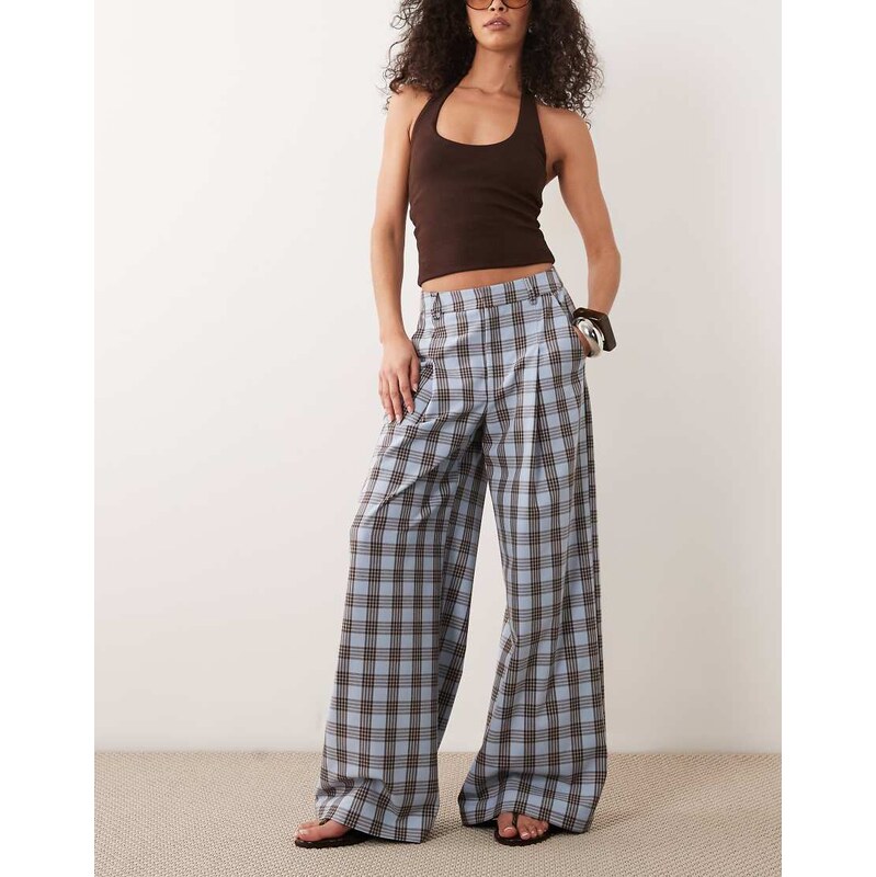 ASOS DESIGN wide leg trouser in check-Blue