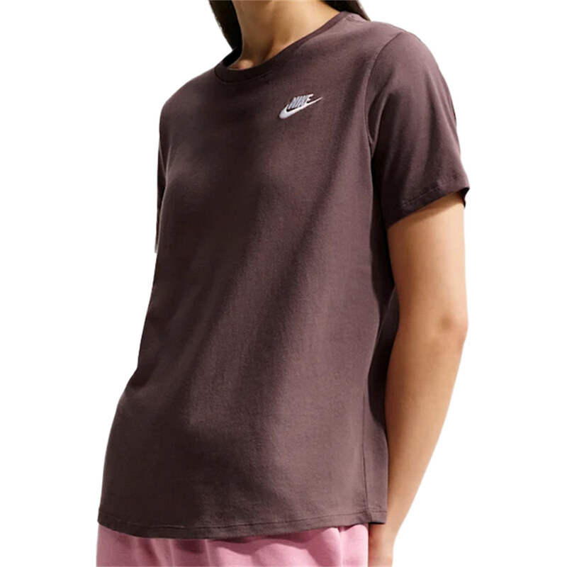 Dámské Tričko s krátkým rukávem NIKE W NSW CLUB SS TEE DX7902-502 – Fialová