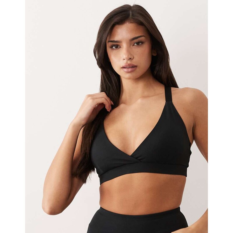 4505 soft touch v neck medium support sports bra with adjustable