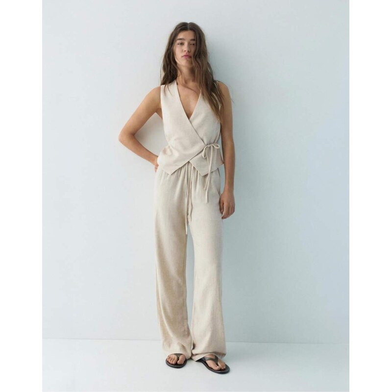 Pull&Bear linen blend trousers in beige-Neutral