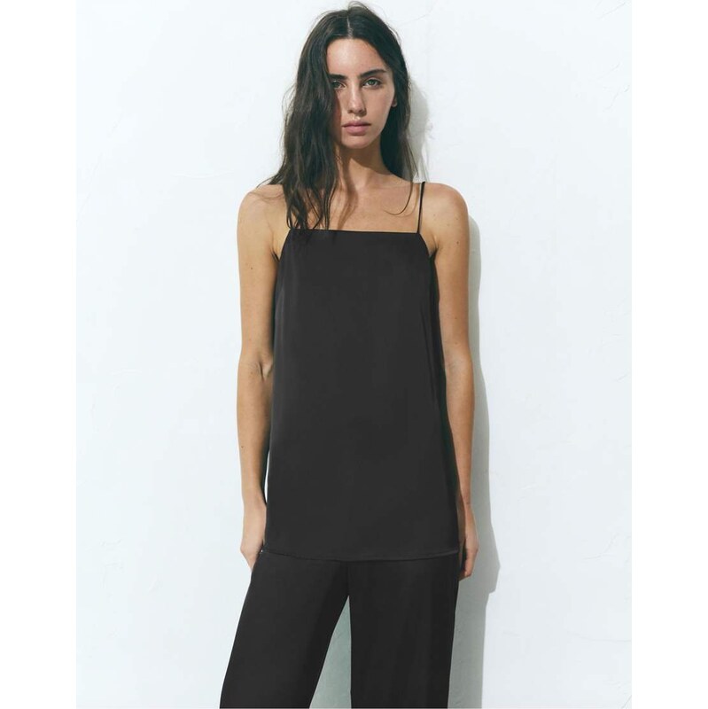 Pull&Bear Satin fabric strappy top in black 115366215