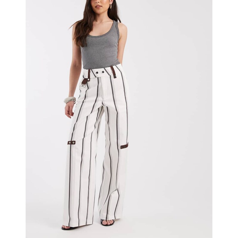 Laagam velia high waisted trousers with pockets in white stripe 115372742