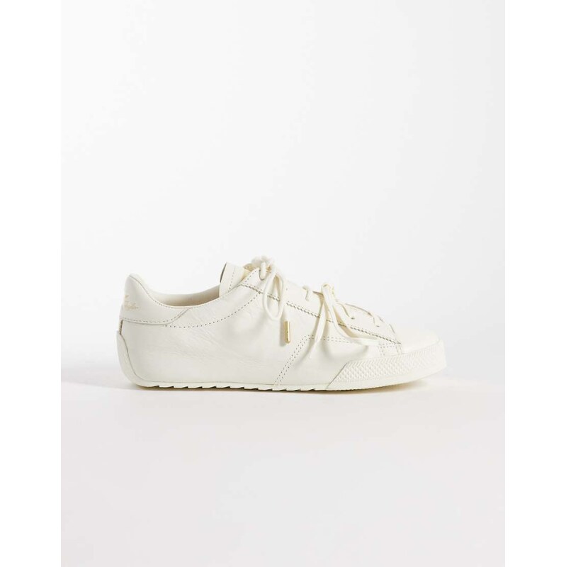 Converse Chuck Taylor Lo Ox leather trainers with double laces in cream-White