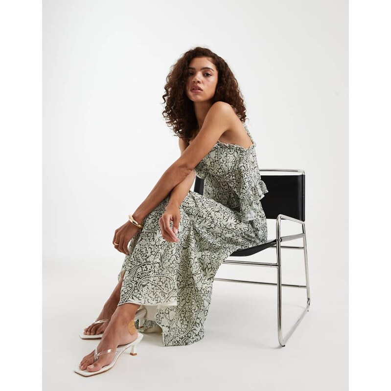 Motel co-ord Rumela blossom pailsey midaxi skirt in pale blue