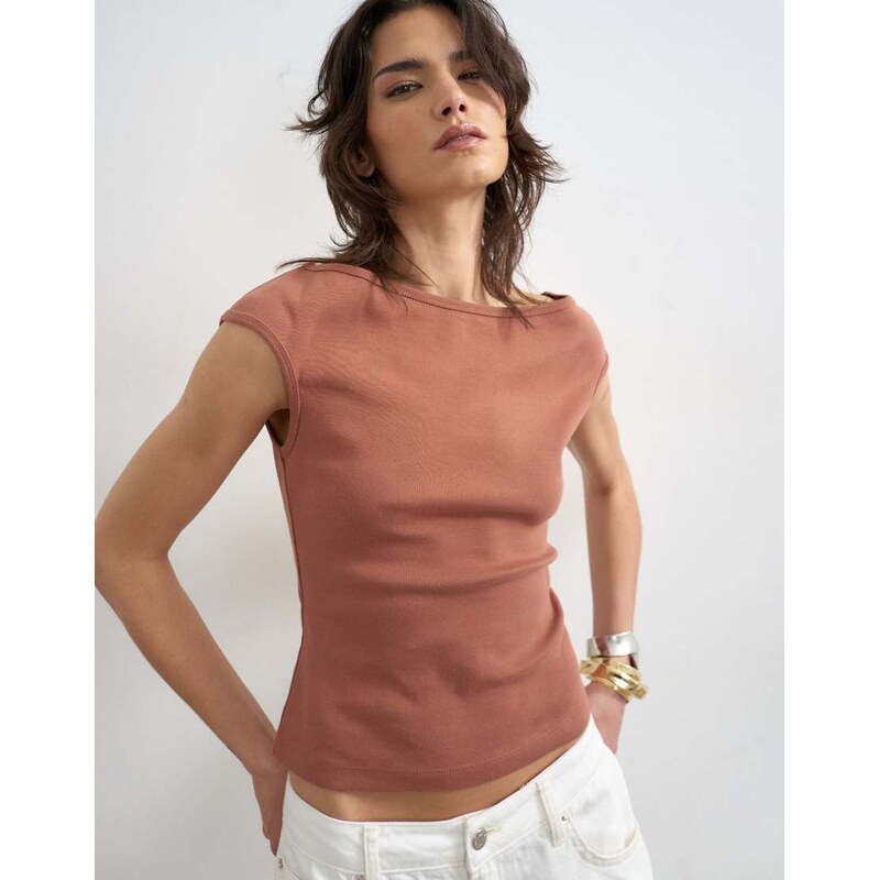 Topshop 90s boat neck vest in pecan-Black 115388717
