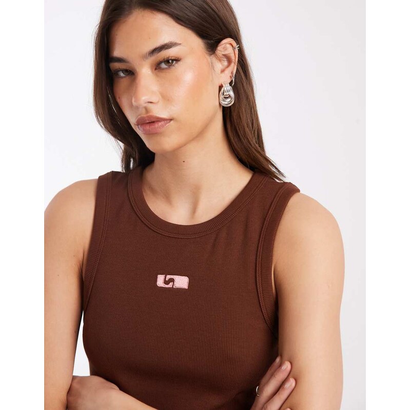Laagam embroidered logo tank top in brown