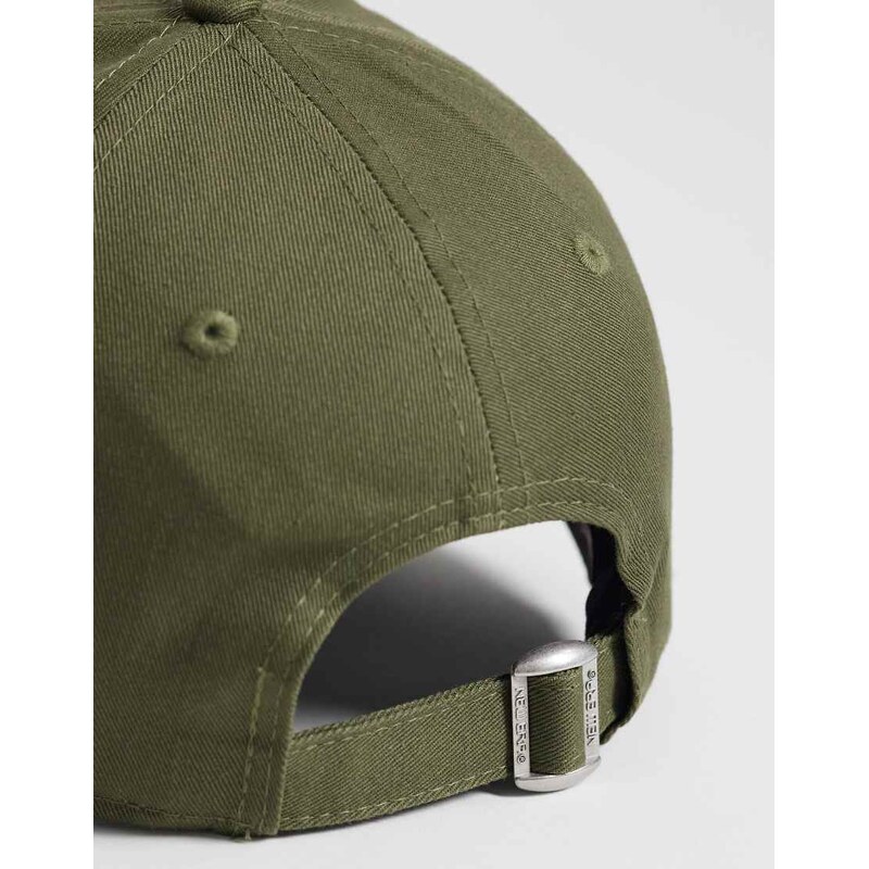New Era LA Dodgers womens 9forty metallic logo cap in khaki-Green