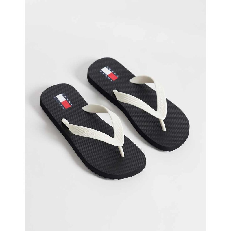 Tommy Jeans chunky flip flops with logo in white 115406992