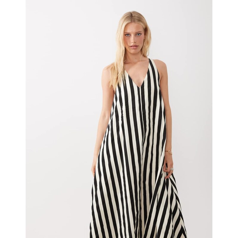 4th & Reckless cotton twist back detail trapeze maxi dress in brown & 115409200