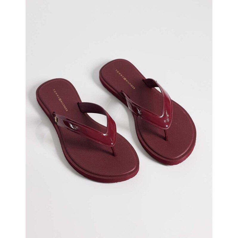 Tommy Hilfiger scandi patent flip flop in red