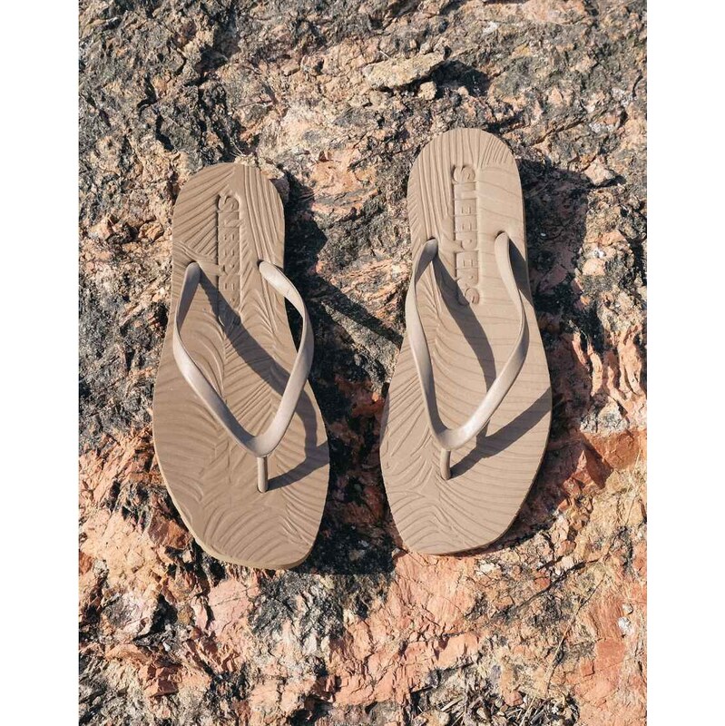 SLEEPERS tapered flip flops in sand-Neutral 115520700