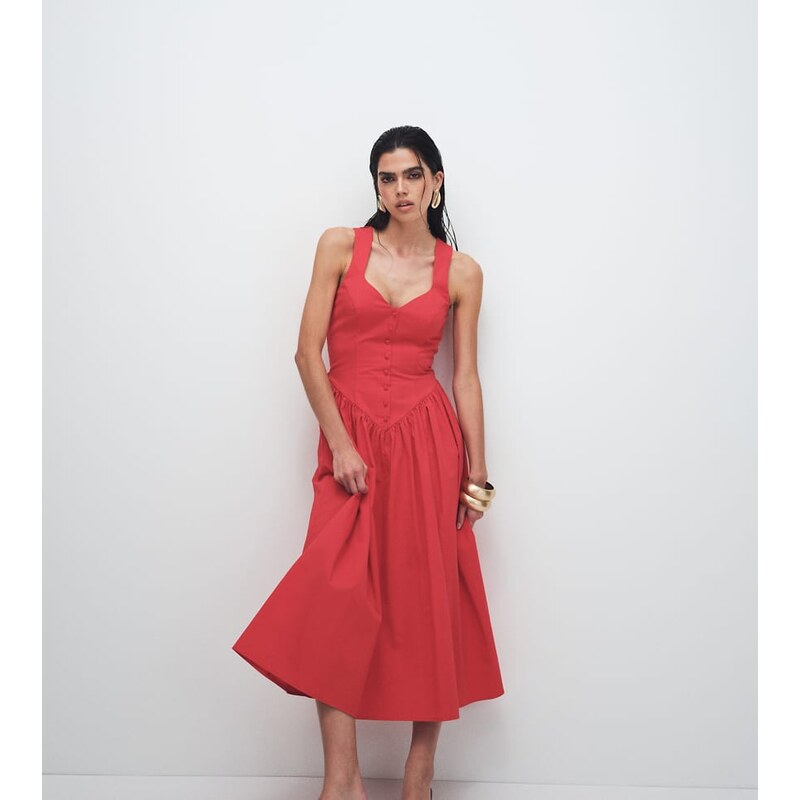 Kaiia exclusive cotton poplin sweetheart neckline button detail