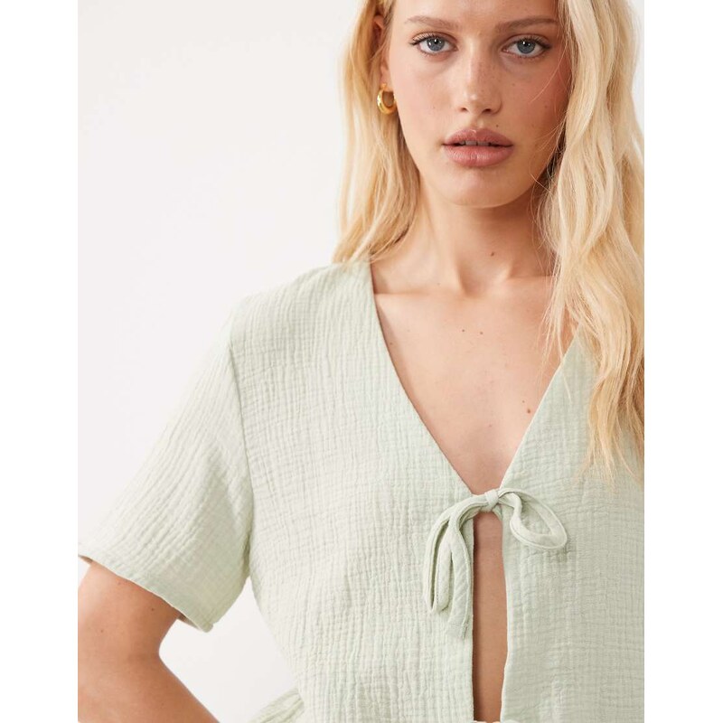 JDY short sleeve tie front cheesecloth shirt co-ord in sage-Green