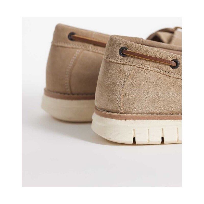 ASOS DESIGN boat shoes in stone suede-Neutral