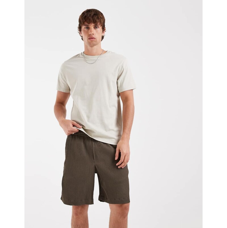 Jack & Jones plisse shorts in light brown