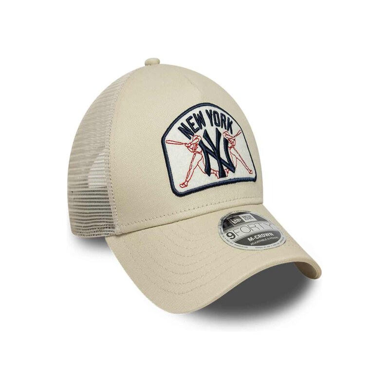 New Era NY Yankees 9forty patch logo trucker cap in cream-White