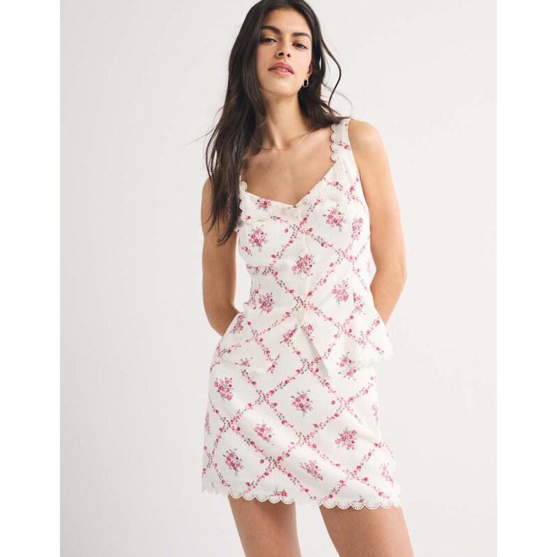 Abercrombie & Fitch linen rich mini skirt with scallop edge co-ord in white floral