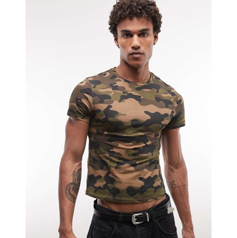 COLLUSION camo fitted tee in green