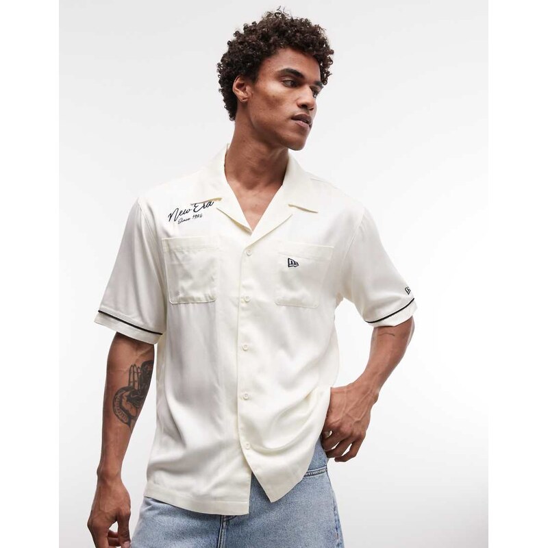 New Era graphic logo short sleeve revere shirt in off white
