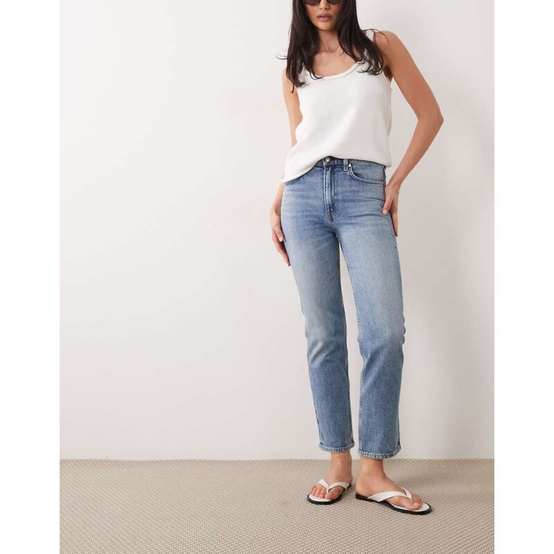 ARKET Jade stretch slim leg jeans in lightwash blue 115496402