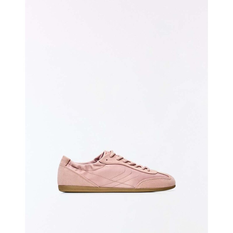 Bershka Flat sole trainers in pink 115496543