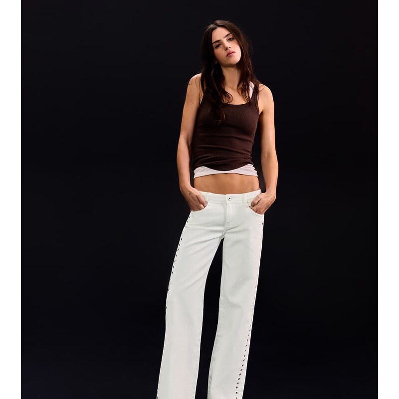 Bershka Petite low-rise studded baggy jeans in ecru-White 115496595