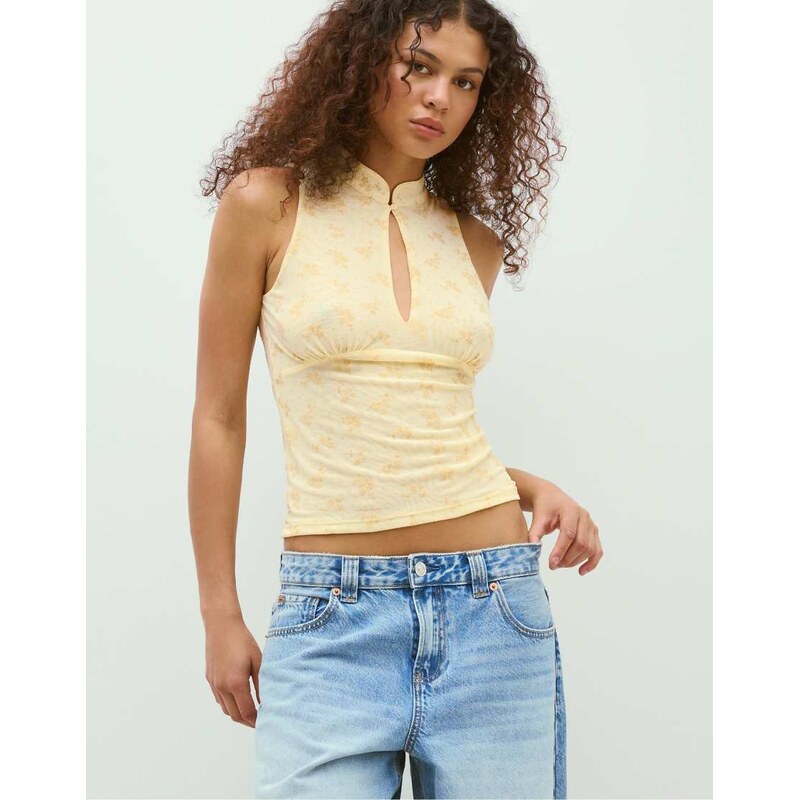 Stradivarius Sleeveless qipao style top in pastel yellow