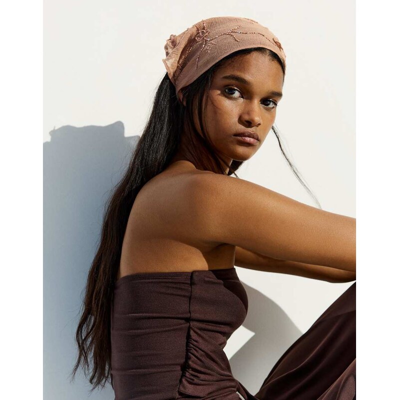Bershka Embroidered fur bandana in brown 115496838