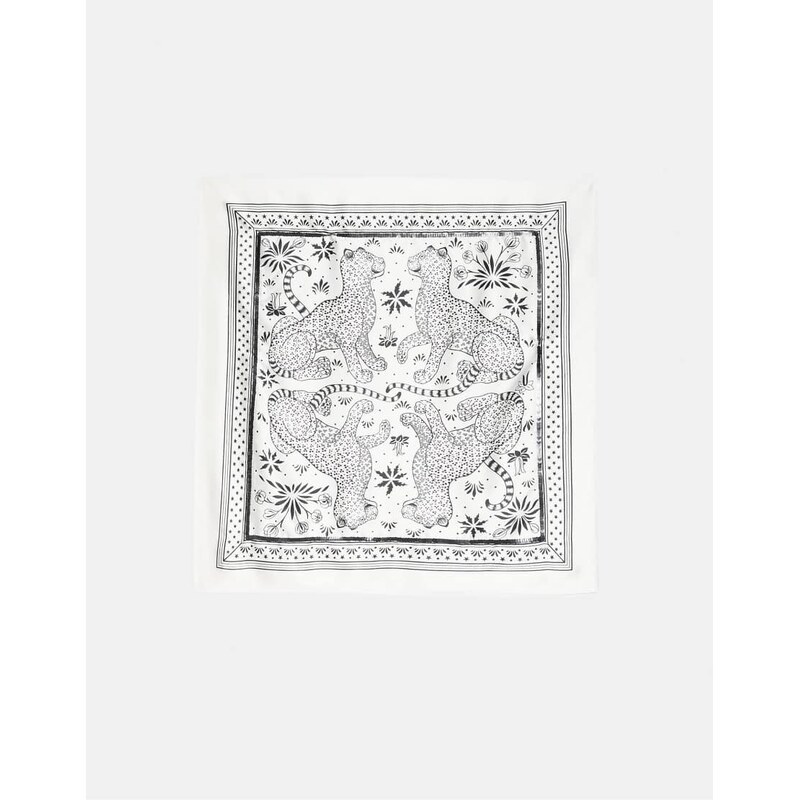 Stradivarius Sequined row print scarf in ecru-White 115496851