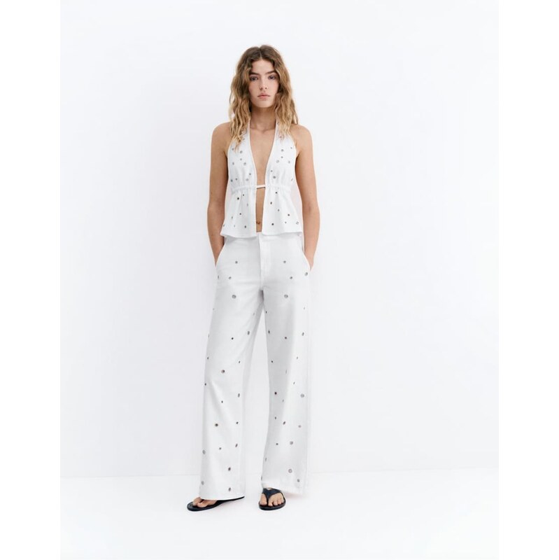 Pull&Bear Straight-leg eyelet trousers in white 115496879