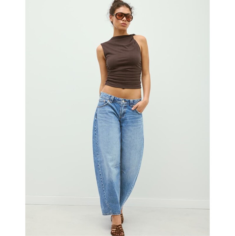 Stradivarius Draped fitted top in brown 115496998