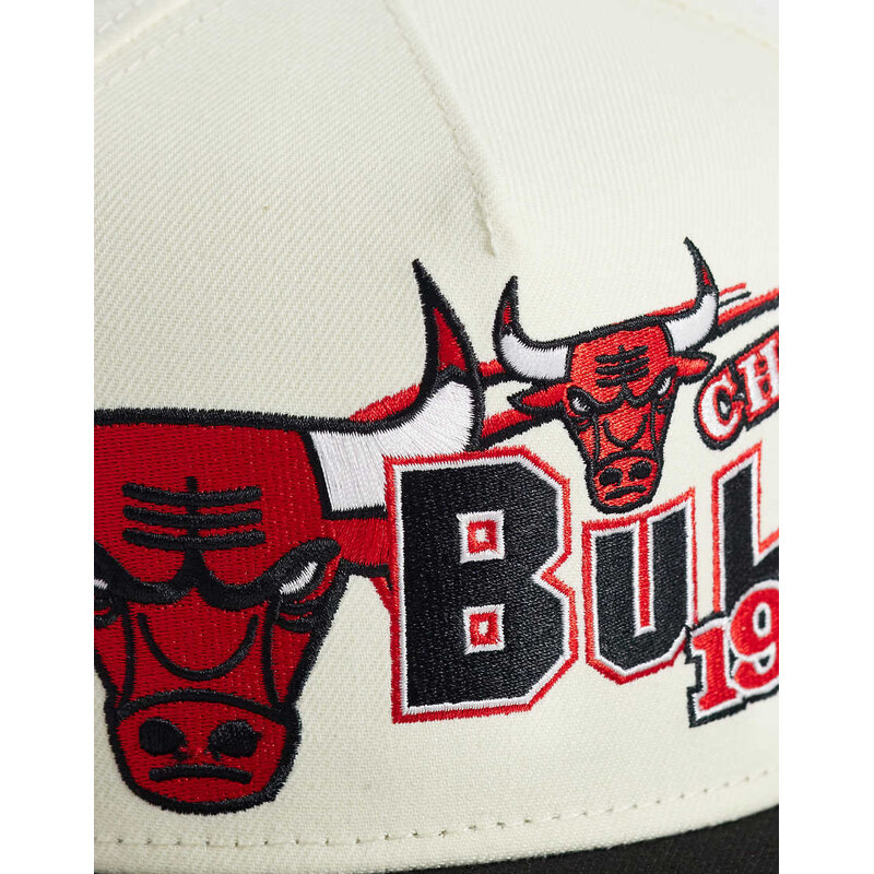 New Era Chicago Bulls 9fifty graphic logo cap with contrast peak in multi