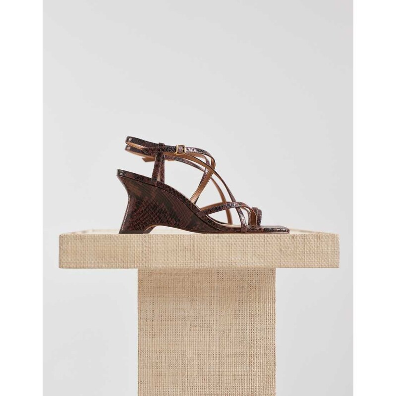 Dolce Vita Aylee wedge heeled sandals in brown 115505349