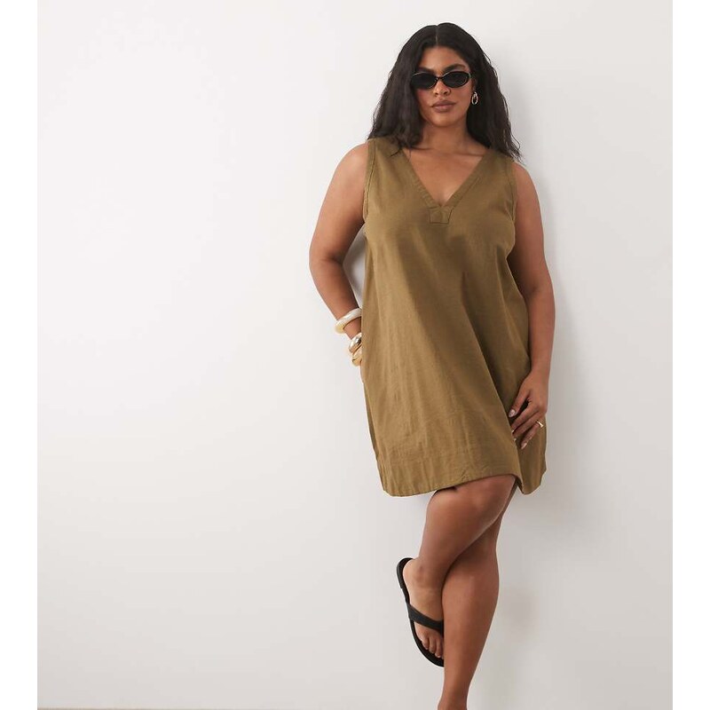 ASOS Curve ASOS DESIGN Curve cotton linen v neck smock mini