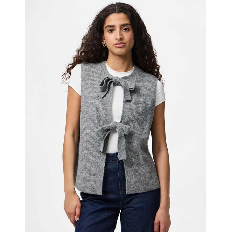 Pieces Knitted vest in medium grey melange