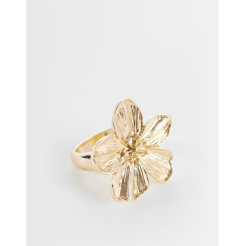 ASOS DESIGN ring with flower design in gold tone 115679484